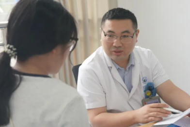 医者匠心·医师节特辑丨重庆市黔江中心医院黄自铎：以术济人，以心暖人