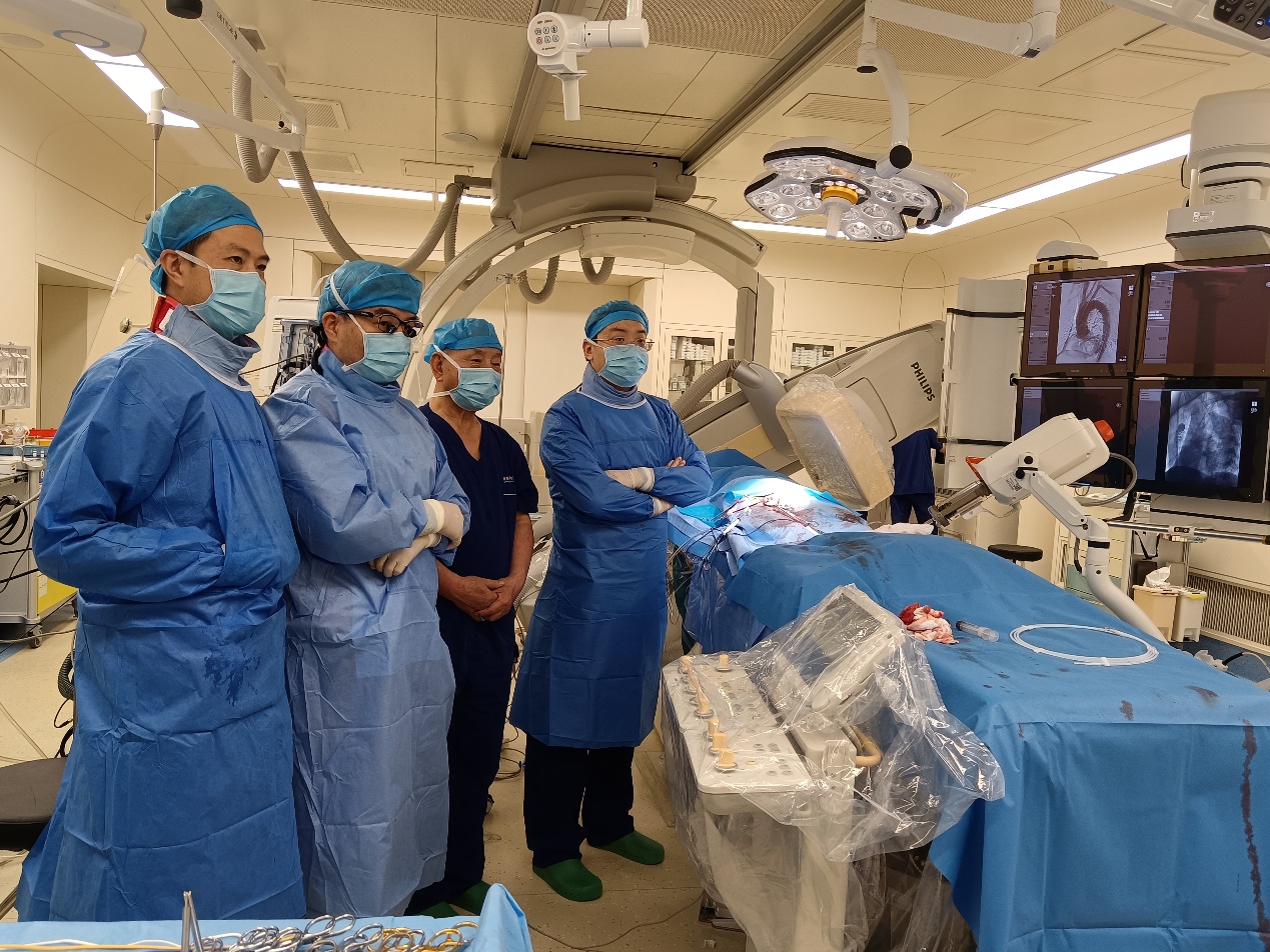 生死时速两小时:成都京东方医院团队精准拆除「人体炸弹」