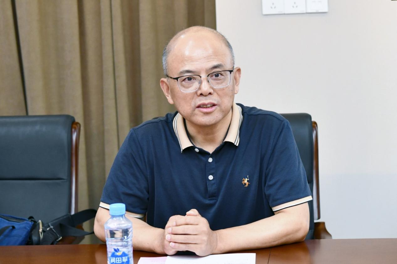 江西省总工会、教育工会一行到南昌大学二附院走访慰问——情系医师节 慰问暖人心