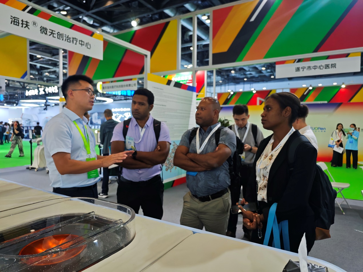 海扶科技亮相 China-Hospeq 2025：以原创力量深耕中非医疗合作，用科技守护生命健康