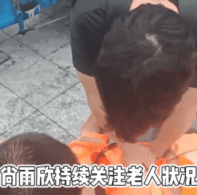 63 岁环卫工街头晕倒，施救男子身份曝光