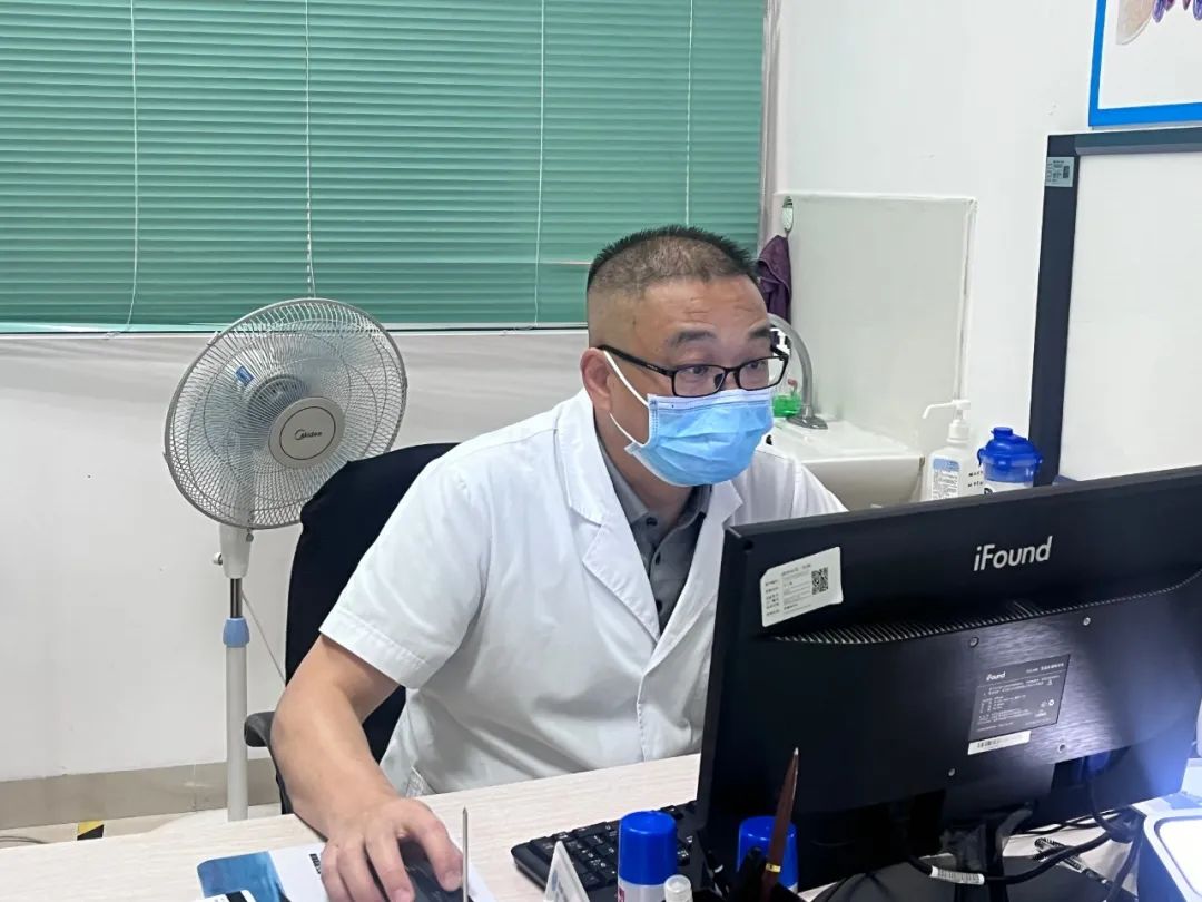 11 岁孩子也长痔疮？屁股掉肉球 3 年才来就诊！