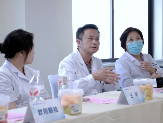 科技赋能眼科诊疗,上海和平眼科开启智慧医疗新篇章