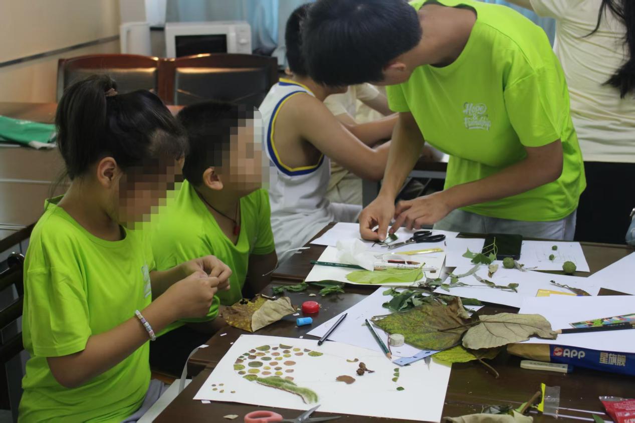 爱点亮心灯 武汉大学中南医院宁养院举办 2025 年快乐成长夏令营