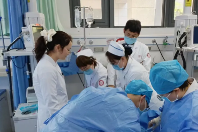 5 次电击除颤+急诊 PCI 术！延安市中医院挽救 50 岁心梗患者为生命护航