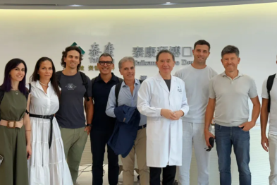 意大利知名正畸专家代表团访泰康口腔 深度研修学习沈刚教授 GS 技术
