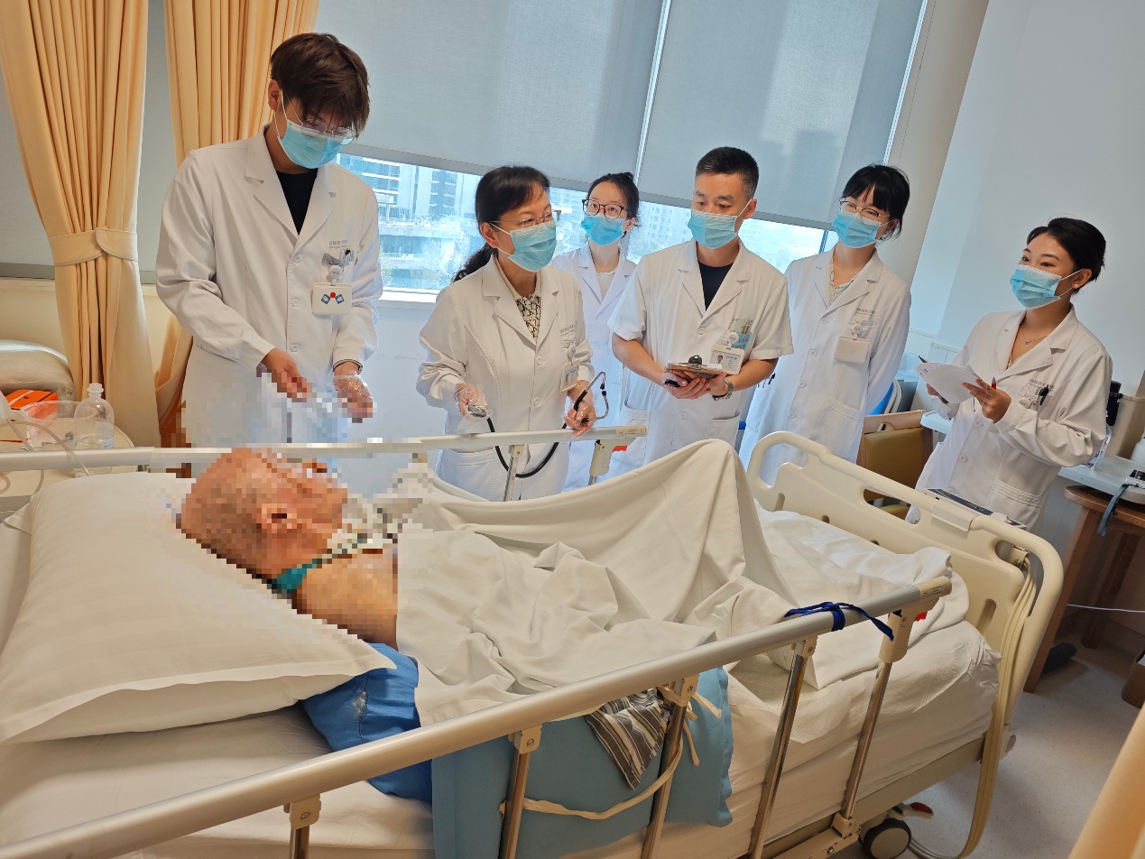 李鸿雁：以「全人温度」筑牢老年慢病守护网