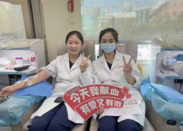 西安高新医院举办 2025 年第十二届卫生健康系统无偿献血月活动