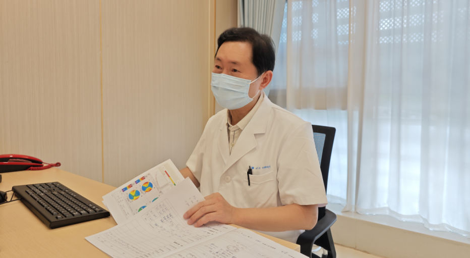 做完飞秒手术,还会近视、老花吗?华厦眼科张明昌教授一次性讲明白