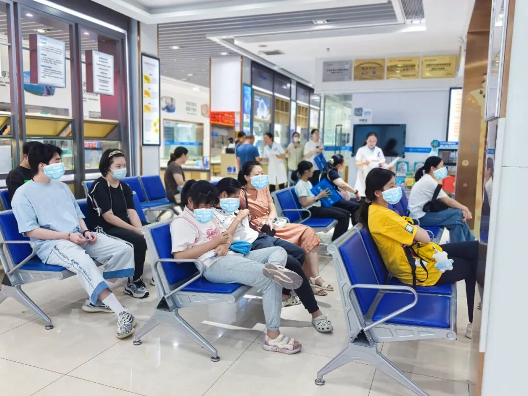 武汉普瑞眼科「三维一体」近视防控专家见面会助力儿童近视防控