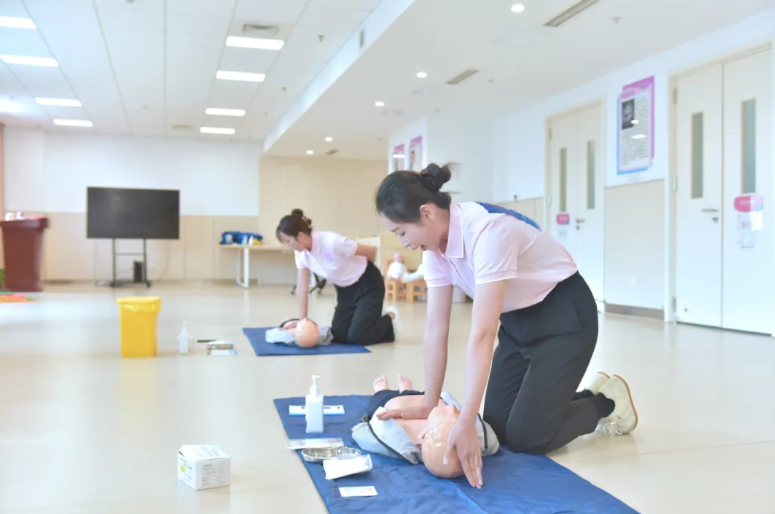 阜阳市 2025 年职工托育职业技能大赛圆满落幕，阜阳市妇女儿童医院斩获多项佳绩！