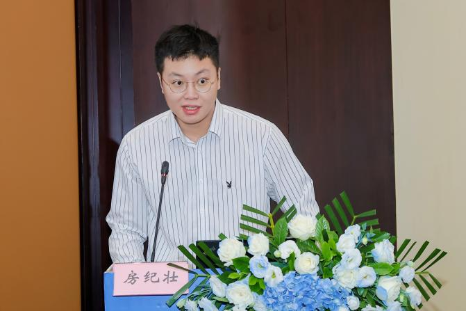 四川省中医药学会神经介入专委会第四届学术年会暨第二届委员换届选举大会