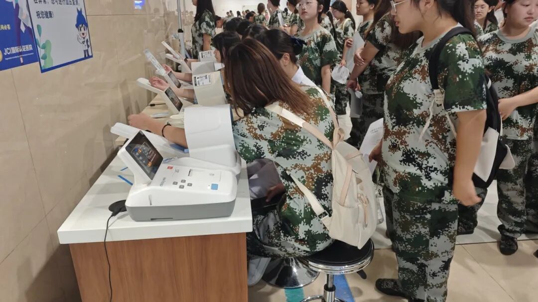 护航高校万名新生入学，保障大学青年身心健康！