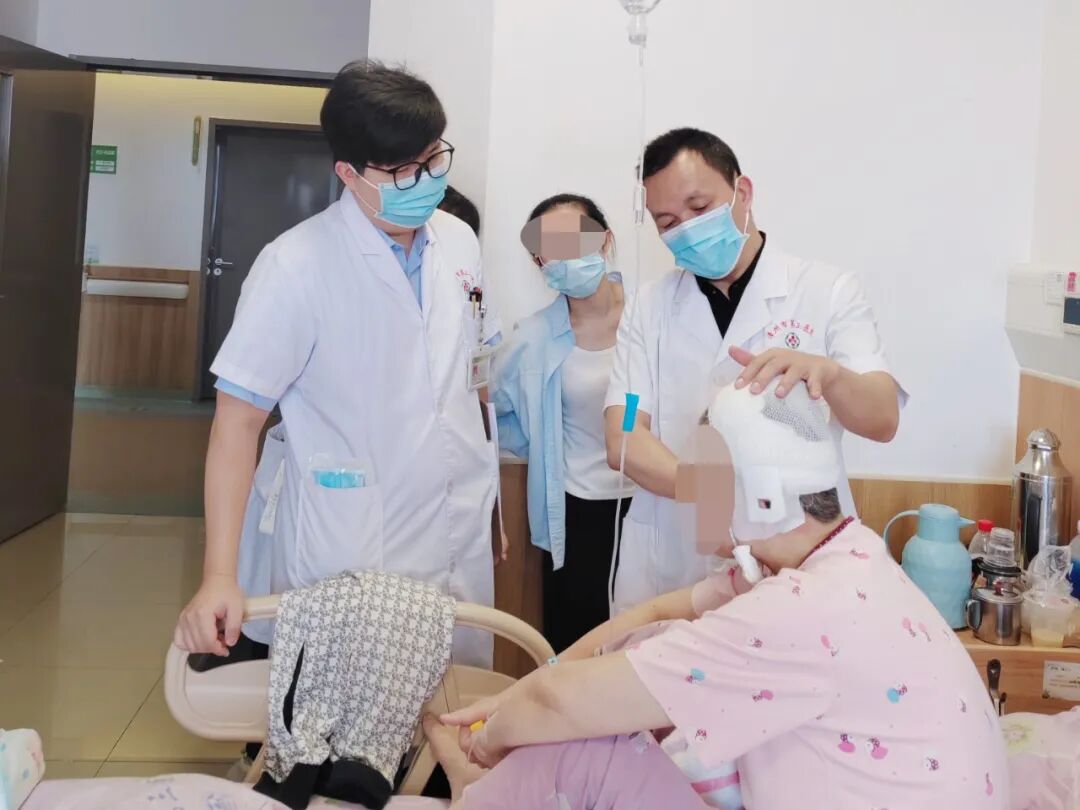 女子毫无征兆突发昏迷,竟是「颅内多个炸弹」作怪