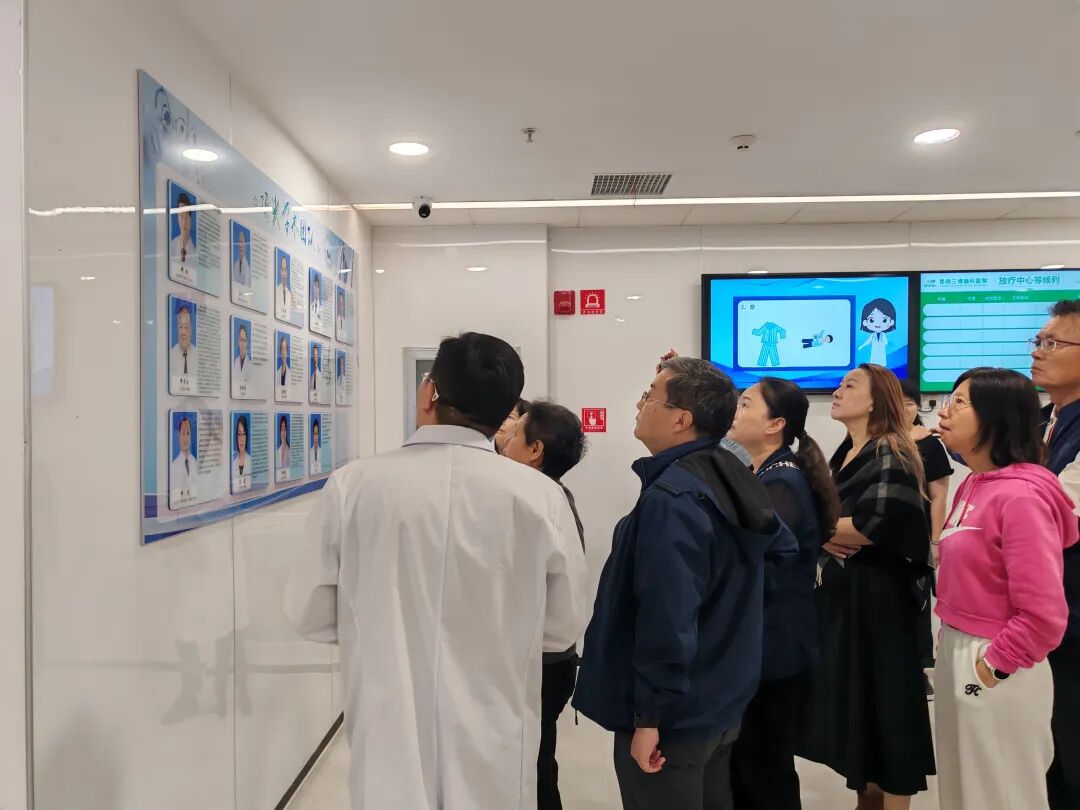 多所高校校友齐聚昆明三博脑科医院参观交流,共探合作新机遇