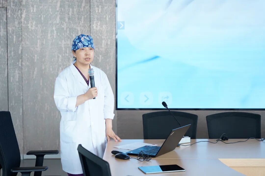 追光而来,共赴使命 | 燕达陆道培医院 2025 年度第二次新员工入职培训圆满结束