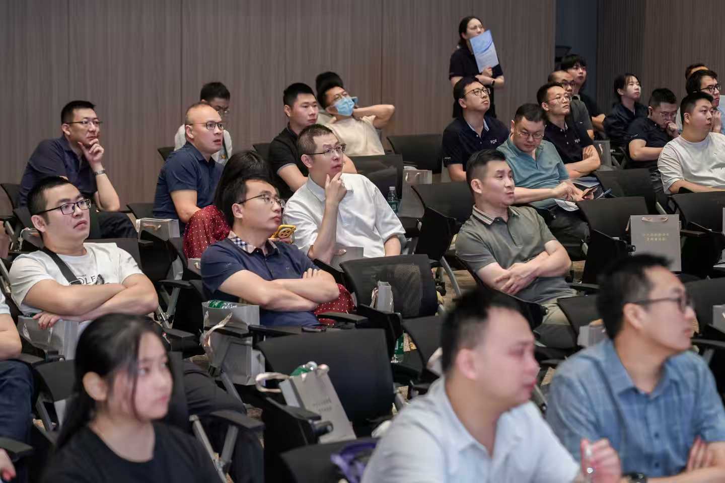 四川省社会办医骨科专委会成立 聚力协同创新提质  守护骨科患者健康