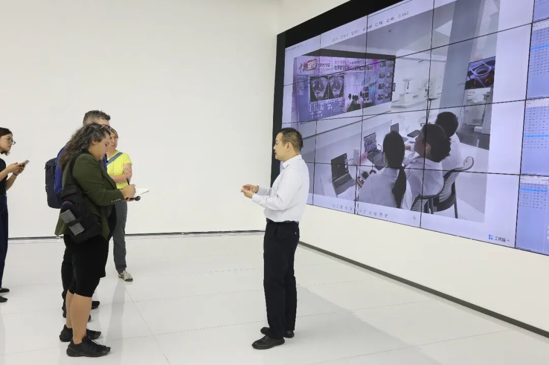 澳大利亚媒体团探访海扶科技,中国原创科技造福人类健康