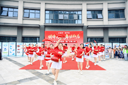 武汉普瑞眼科医助力广场舞大赛 创新活动守护江夏居民眼健康