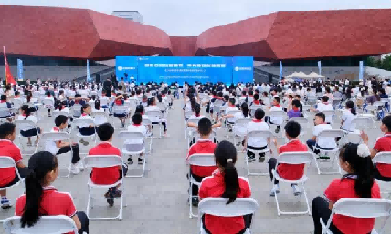 武汉普瑞眼科医助力广场舞大赛 创新活动守护江夏居民眼健康