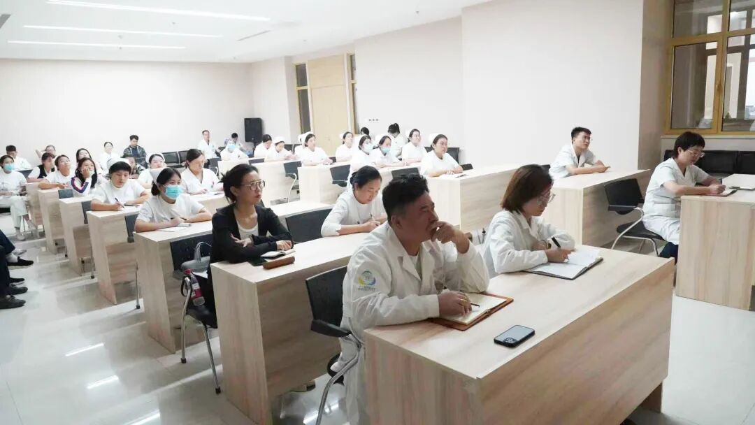 河北一洲肿瘤医院举办培训会议 推动癌症早筛中心建设与体检科改造升级