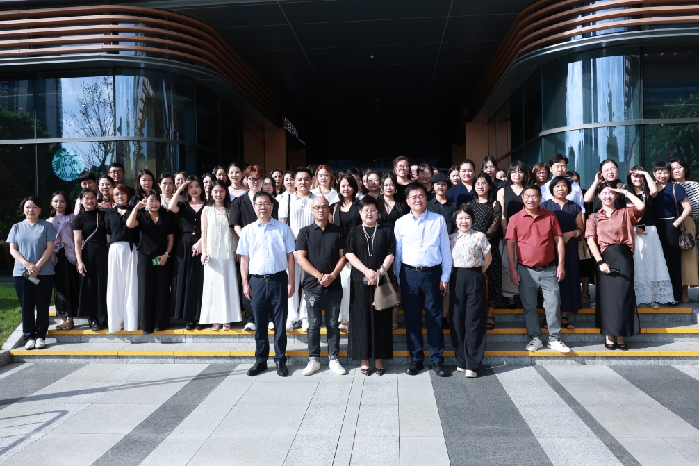 共启「美丽与健康」新纪元：和祐与伊丽莎白学校签署战略合作协议