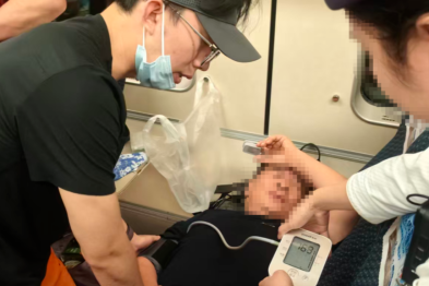 D957 次列车上的施救者，原来你是这样的黄任飞！