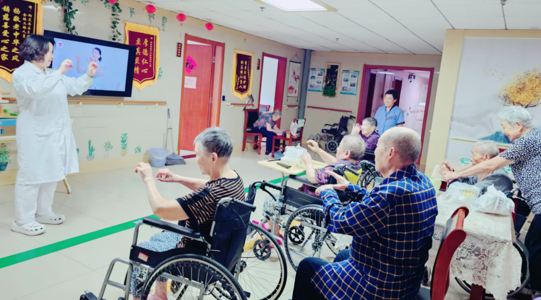 「家门口医生」的暖心守护丨九旬老人急诊-住院-康复全链条救治实录