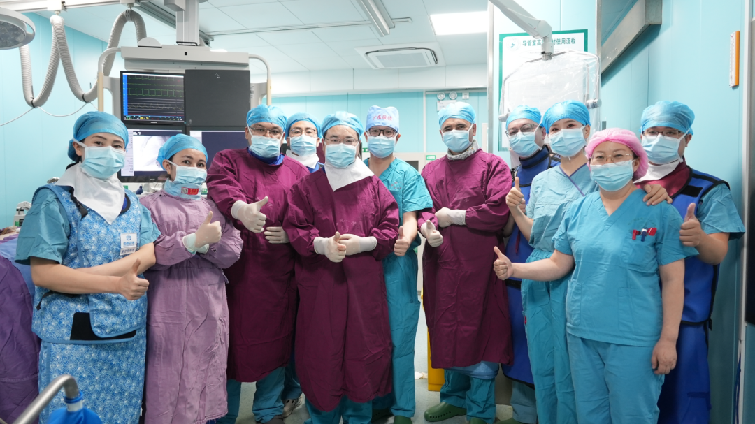 猝死防治新突破！喀地一院心律失常科团队完成全疆地州级医院首例 Aurora EV-ICD 血管外除颤器临床应用