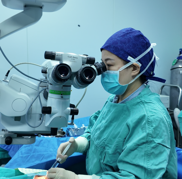 聚焦近视 武汉普瑞眼科医院成功举办可视化近视手术圆桌交流会