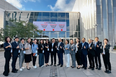 ESCRS 2025 | 辽宁爱尔眼科方学军教授团队携 AI 大数据 ICL 研究成果亮相第 43 届欧洲眼科年会，获国际关注