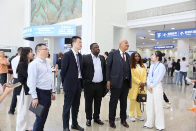 加纳代表团到访浙大四院交流：点赞国际化医疗服务，期待深化医疗合作