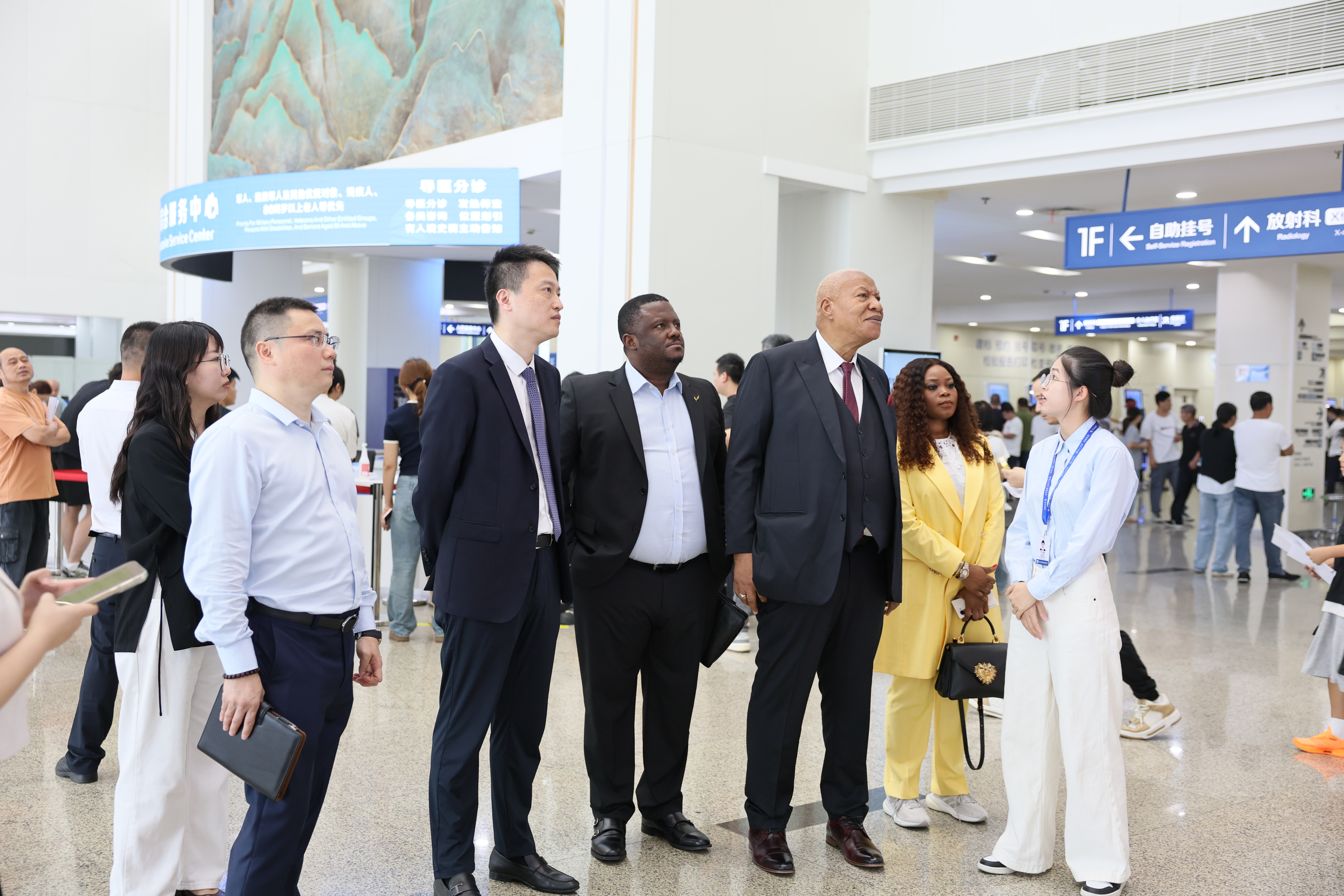 加纳代表团到访浙大四院交流:点赞国际化医疗服务,期待深化医疗合作