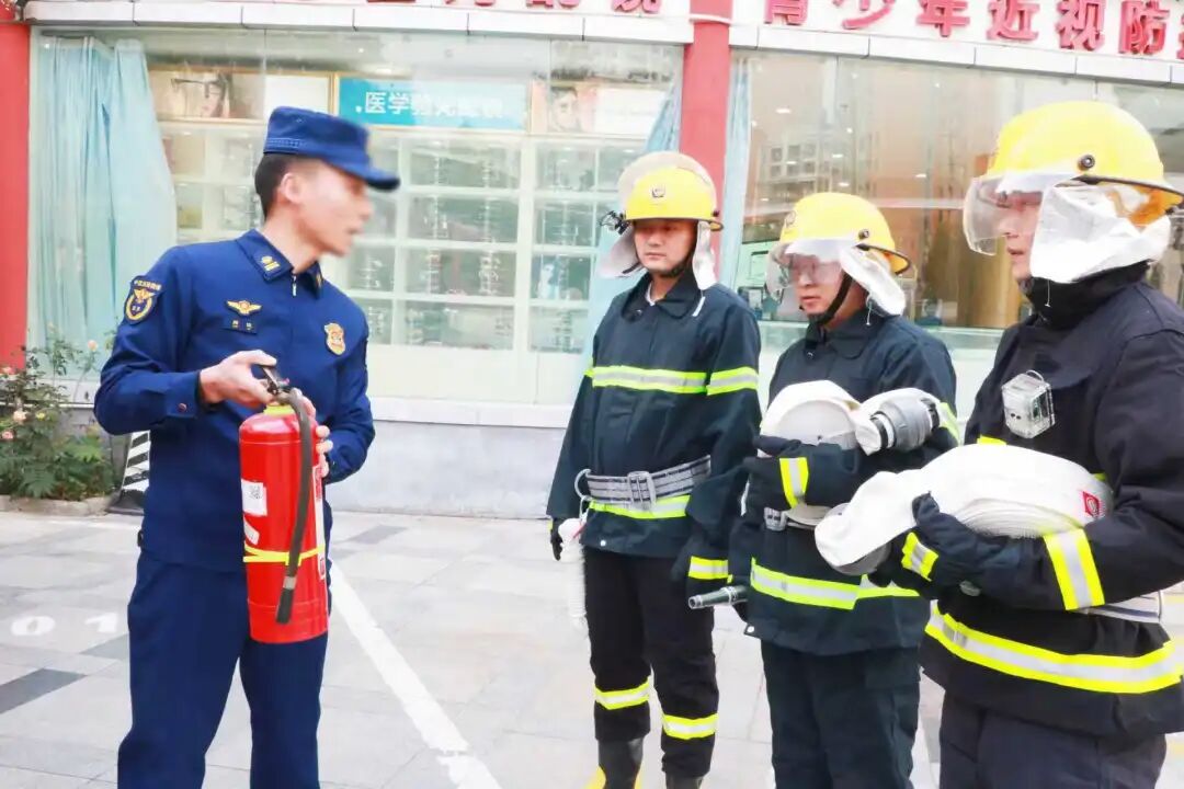 筑牢安全防护网 | 北京华厦民众眼科医院开展消防应急安全演练