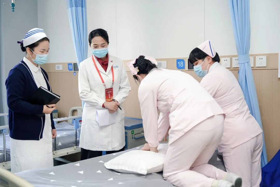 武汉普瑞眼科圆满完成中国非公立医疗机构协会行业评价续评工作