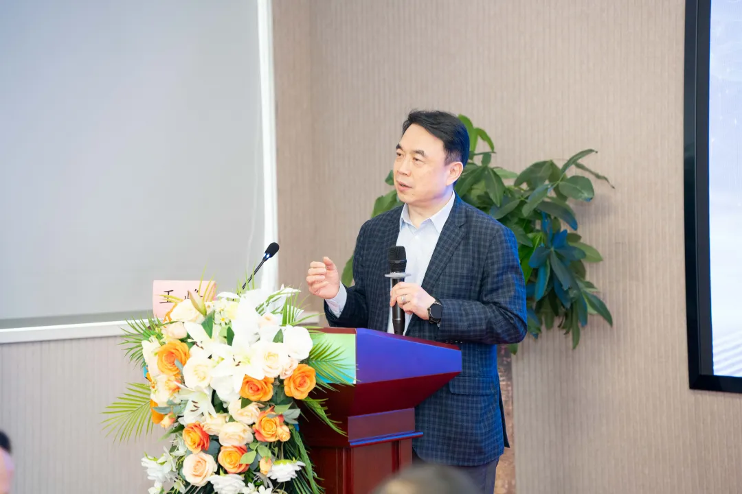 北京健嘉康复医院脑机接口学术研讨会暨脑机交互康复中心揭牌仪式成功举办