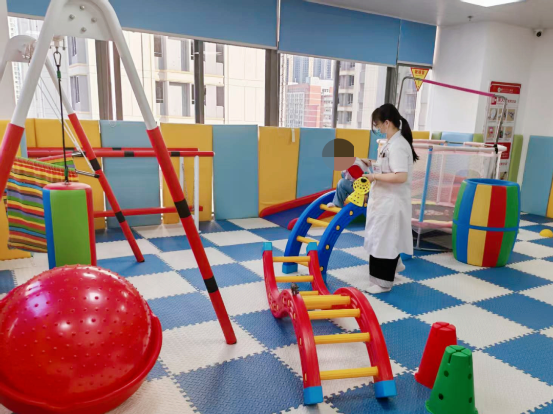 感统是什么？孩子这些表现需警惕，及时干预是关键