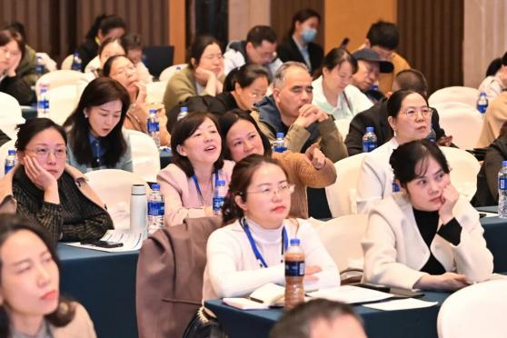 第八届普瑞眼科琴台论坛暨 ICL 实操教学交流会在汉成功举办