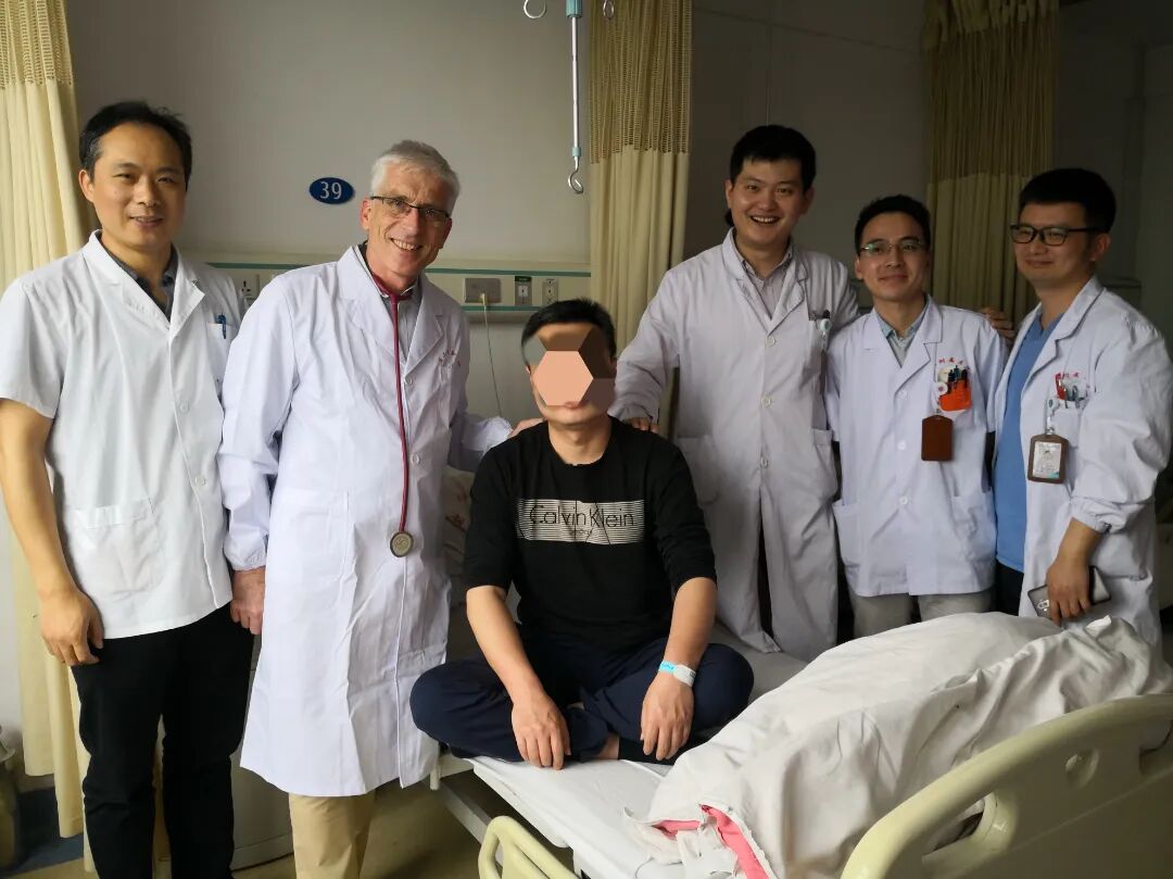 南昌大学二附院签约国际知名心脏外科专家 Mattia Glauber 教授