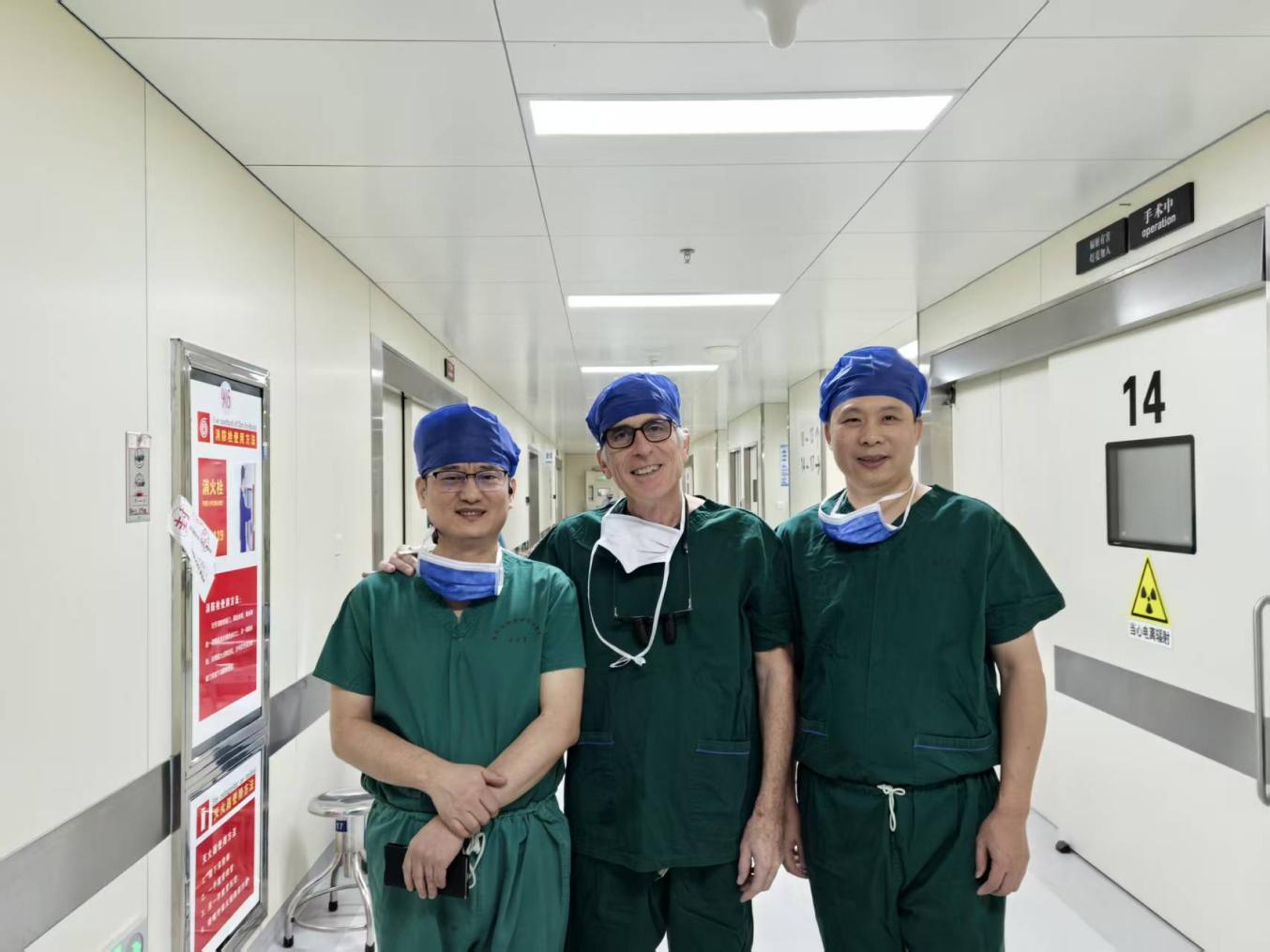 南昌大学二附院签约国际知名心脏外科专家 Mattia Glauber 教授