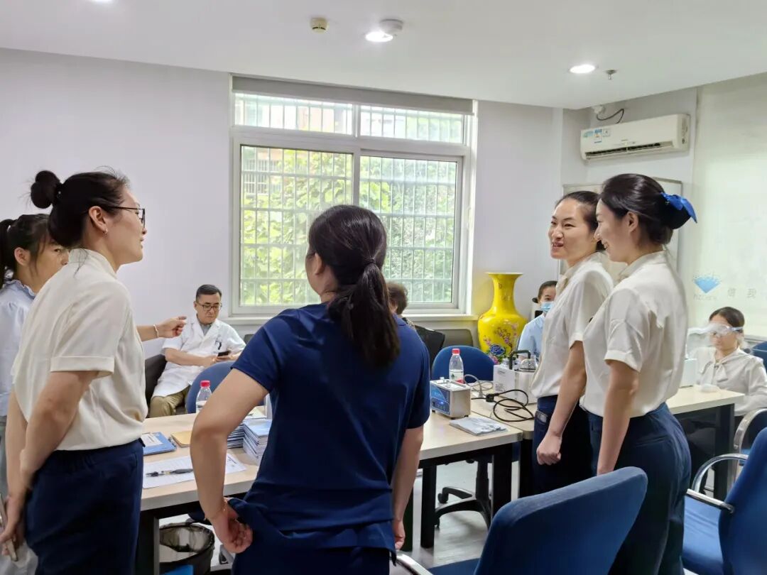 睛亮明眸·清晰视界——华厦走进杭州银行