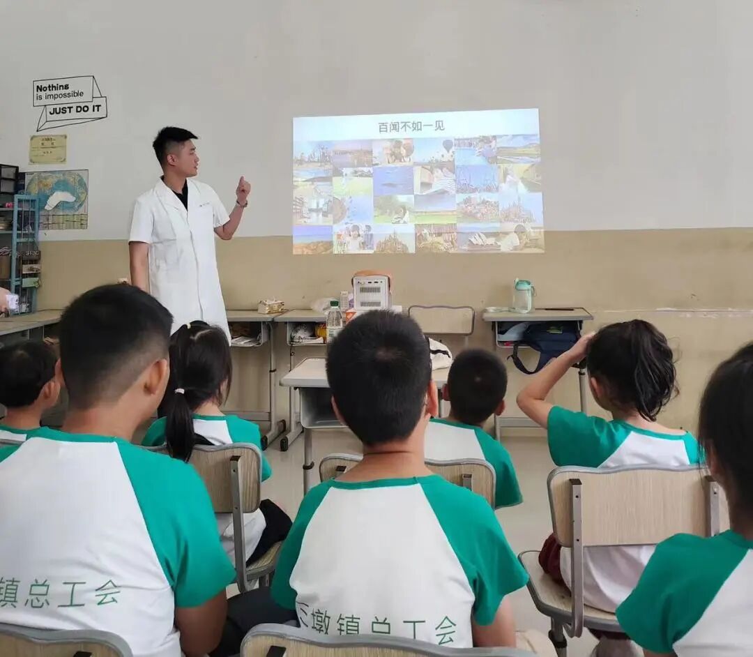 三墩「小候鸟」们爱眼护眼公益活动圆满结束