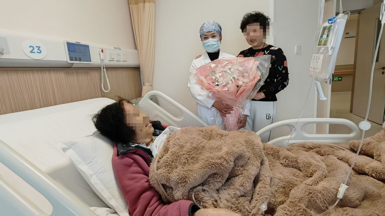 疼痛未消揪出隐疾!成都京东方医院多学科协作,助 86 岁婆婆闯过健康关