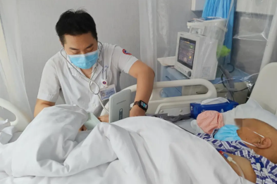 员工风采 | 白衣执甲亦有光：一位护士的日常坚守与温暖