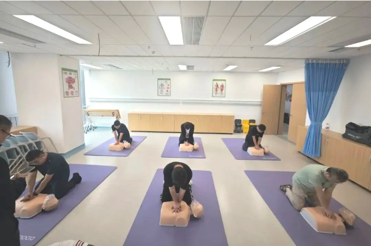 掌握救命技能,赋能生命守护 | 前海人寿广州总医院 AHA 国际急救员培训圆满结束!