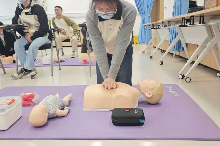 掌握救命技能,赋能生命守护 | 前海人寿广州总医院 AHA 国际急救员培训圆满结束!