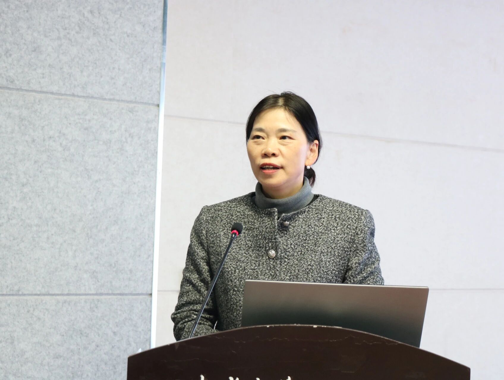 4876021235770088891.jpg?file=744107170