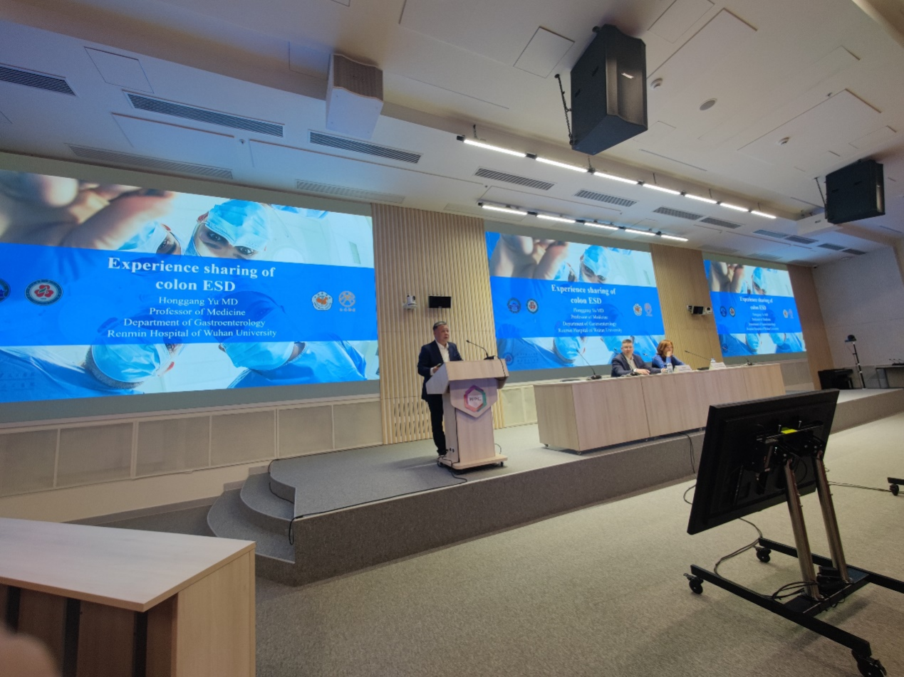 精湛医术及创新成果折服国际同行,武汉大学人民医院消化内科多项高精尖技术再登国际舞台