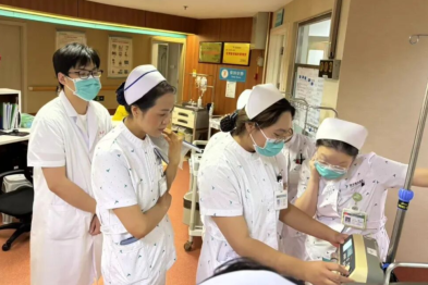 「初心如磐，成长有实：敬畏生命，砥砺前行——规培护士杨浩彤的反思与成长痕」新护士规培成长纪
