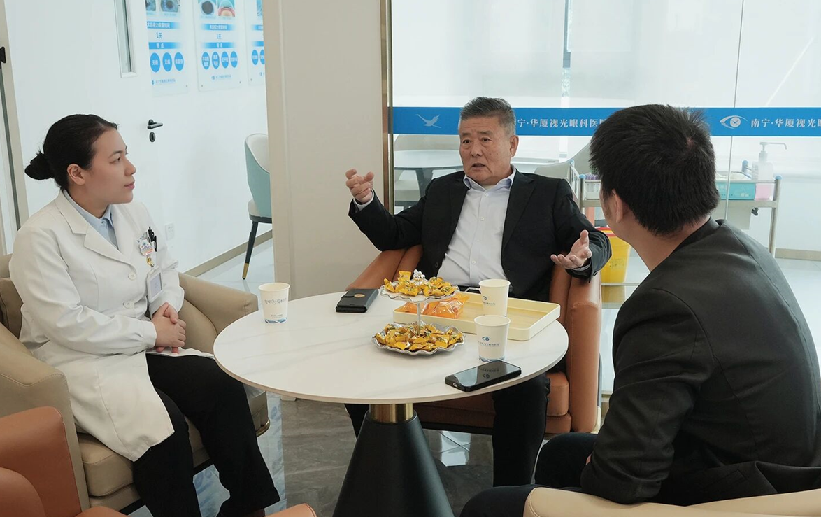 华厦眼科医院集团副总院长王骞教授南宁行:以医者仁心践行为民初心,以专业高度引领屈光技术发展